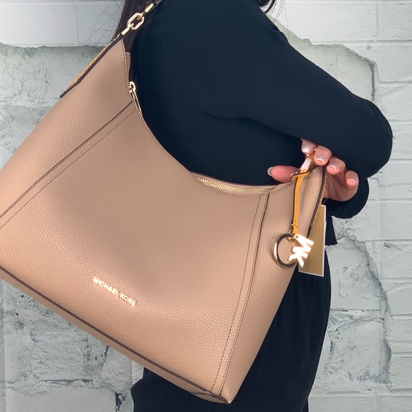 NWT Michael Kors Kimberly shoulder bag - Picture 4 of 8